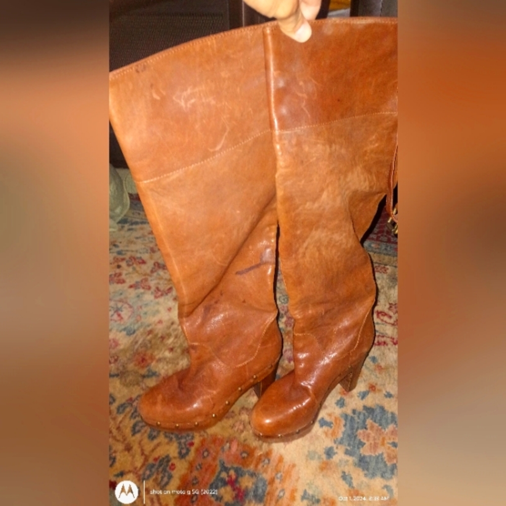 Micheal kors leather knee highs